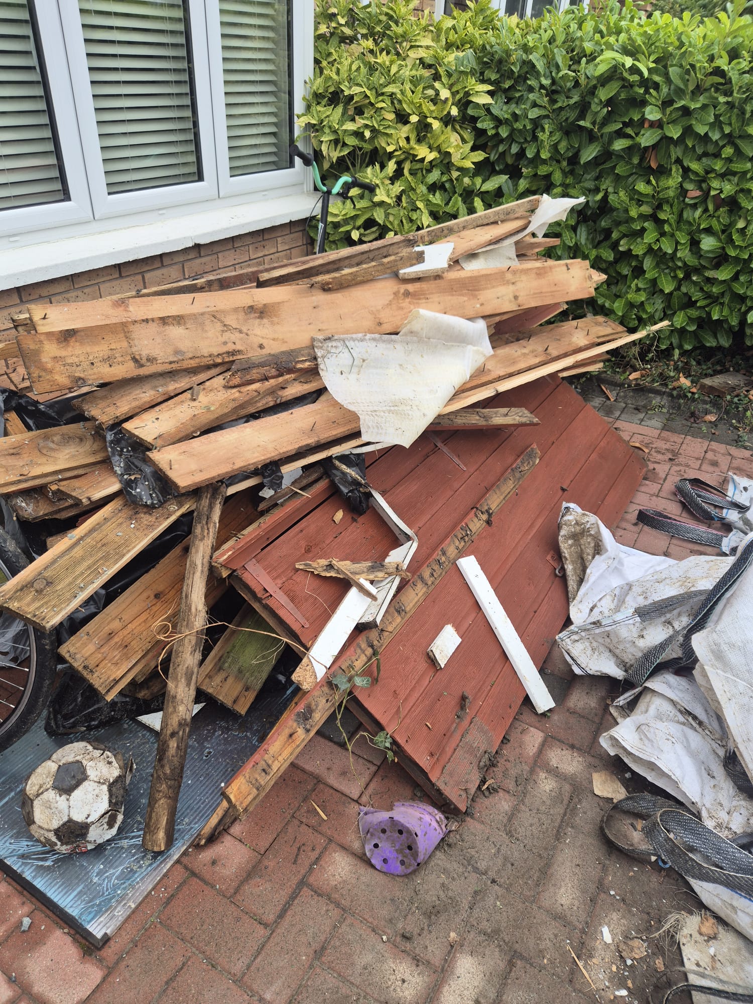 Our Services – Complete House & Garden Clearance in Dublin